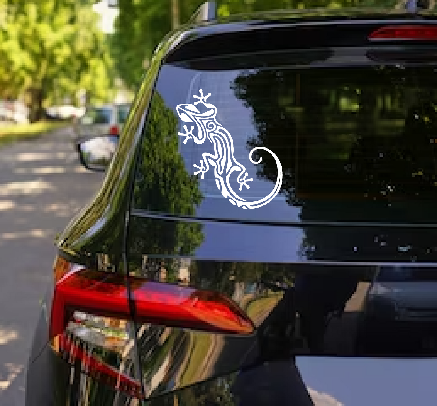 Tribal Gecko Decal